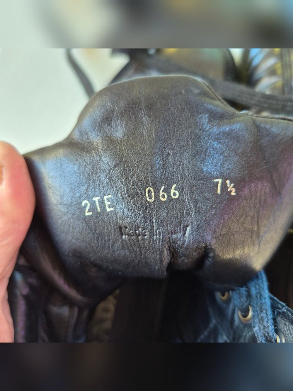 Rare Vintage Prada Black Leather High Top Zip Lace Sneaker M 7.5 - Picture 7 of 7